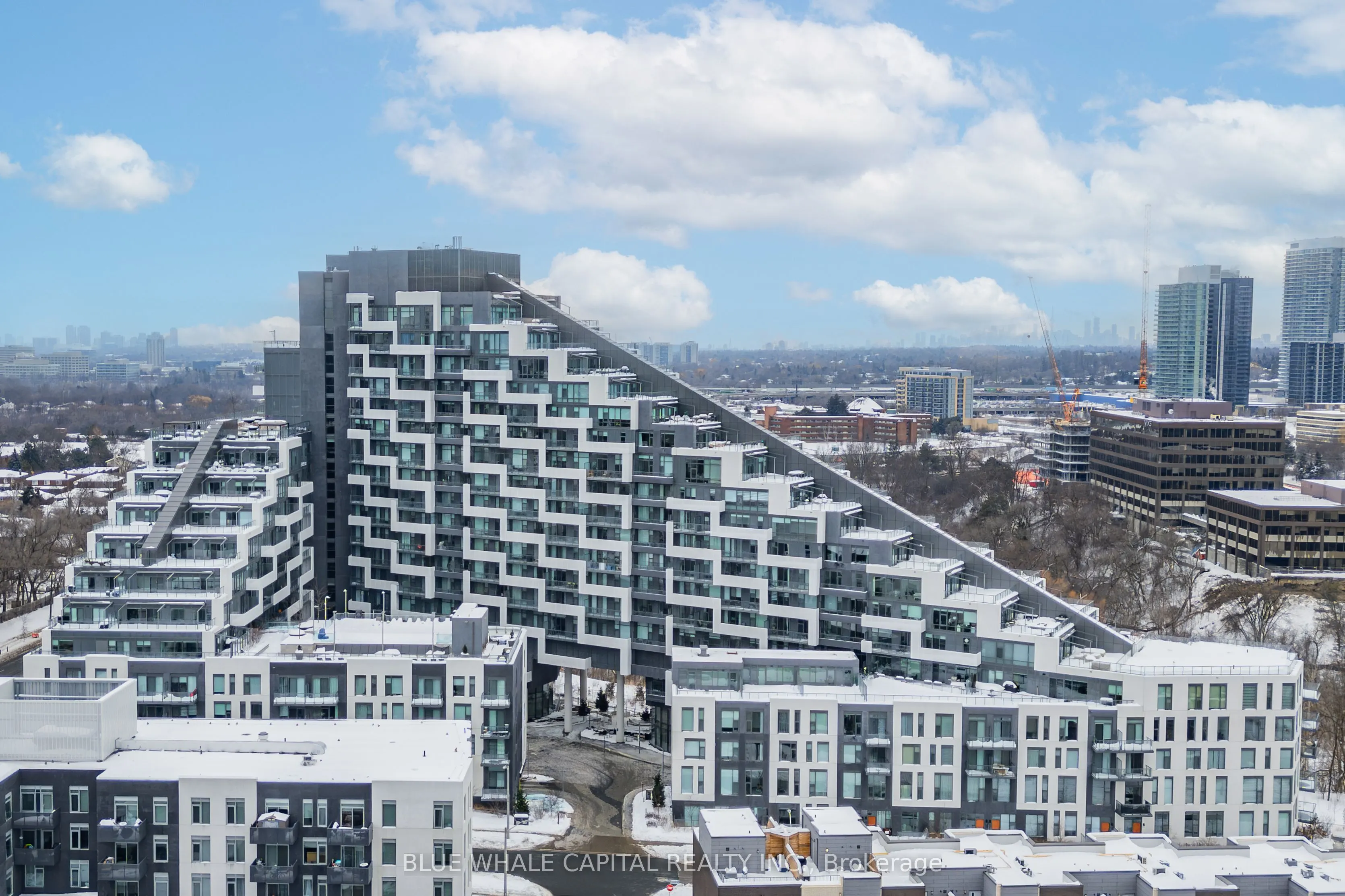 25 Adra Grado Way, #120