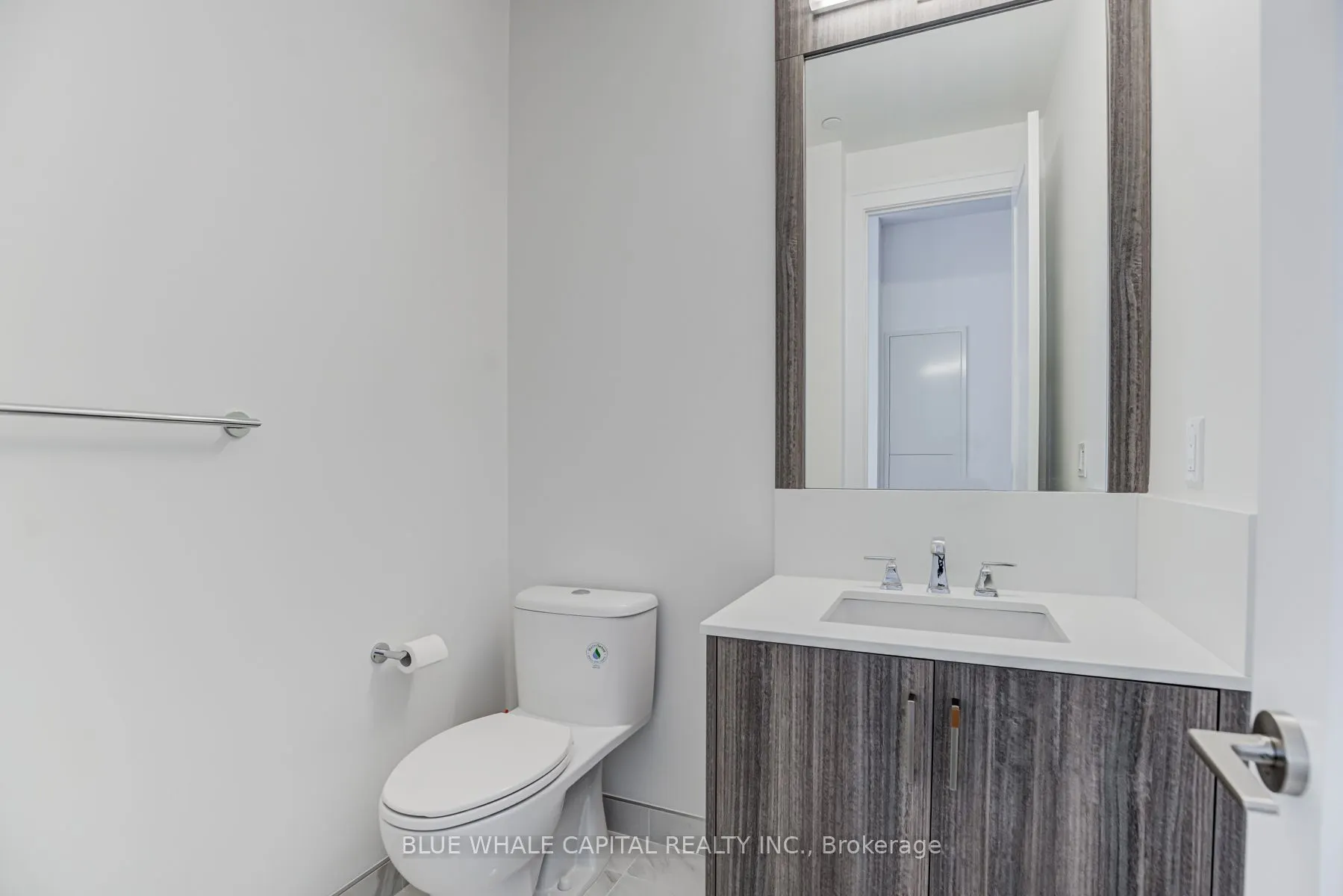 25 Adra Grado Way, #120