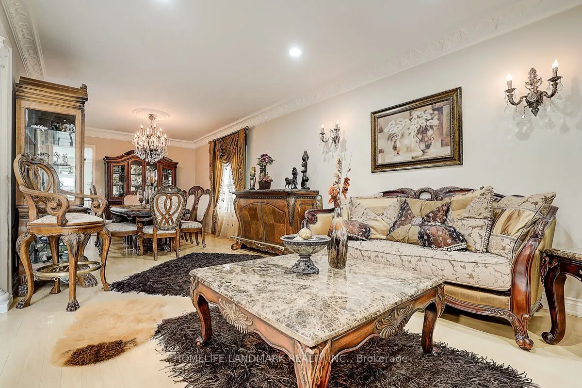 286 Hillcrest Avenue