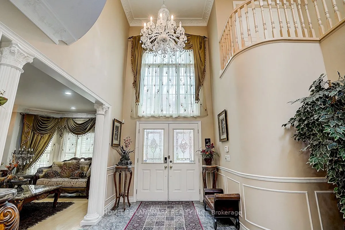 286 Hillcrest Avenue