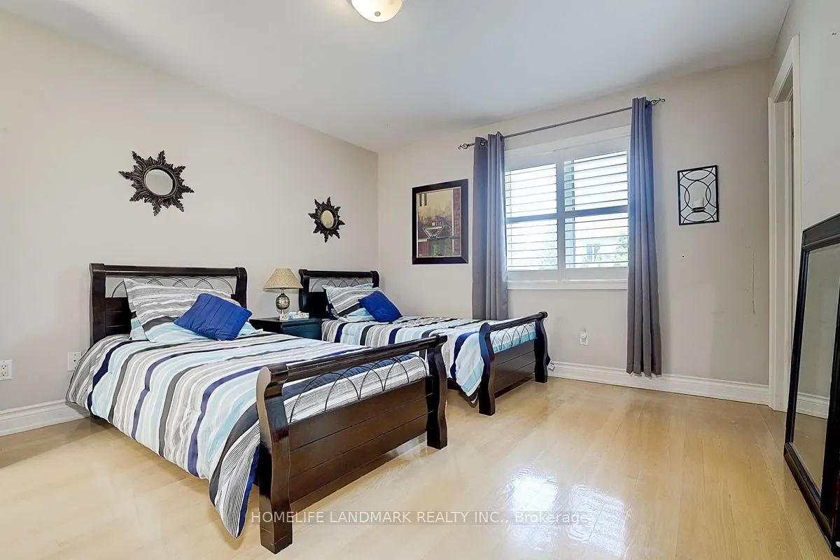 286 Hillcrest Avenue