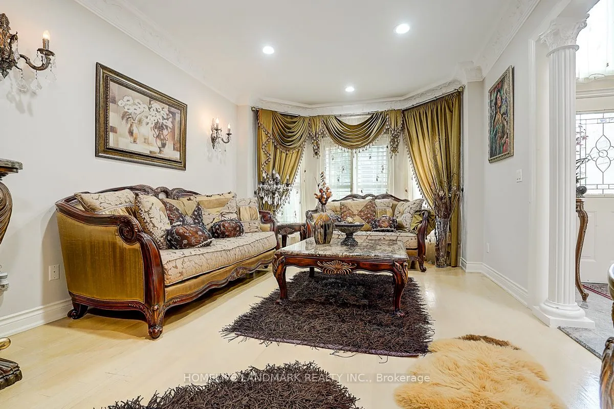 286 Hillcrest Avenue