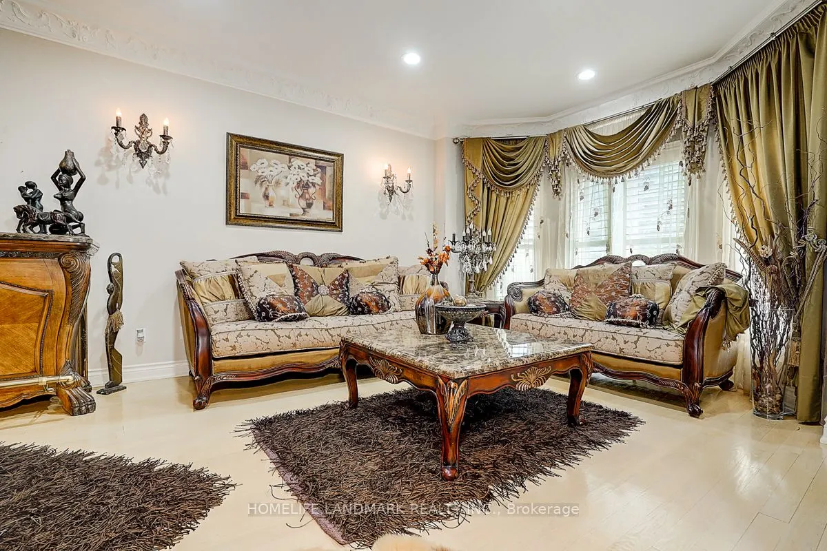 286 Hillcrest Avenue