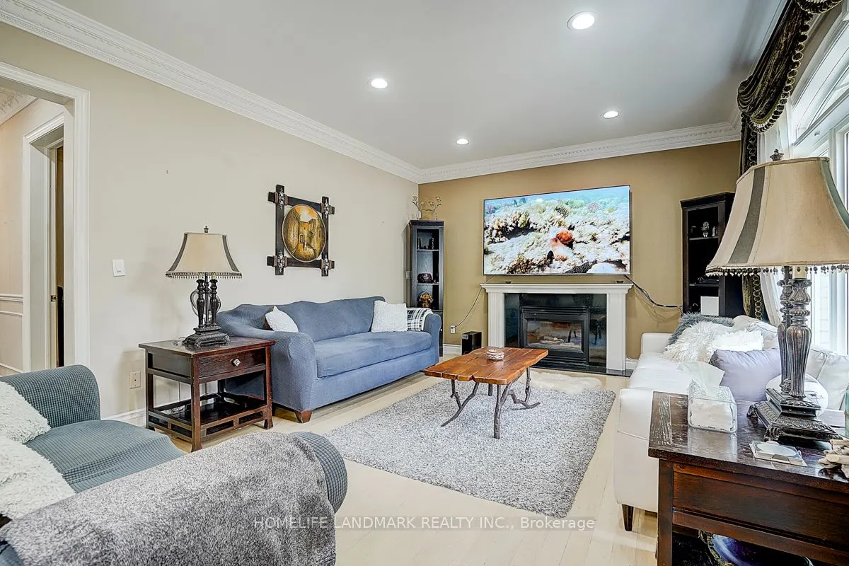 286 Hillcrest Avenue