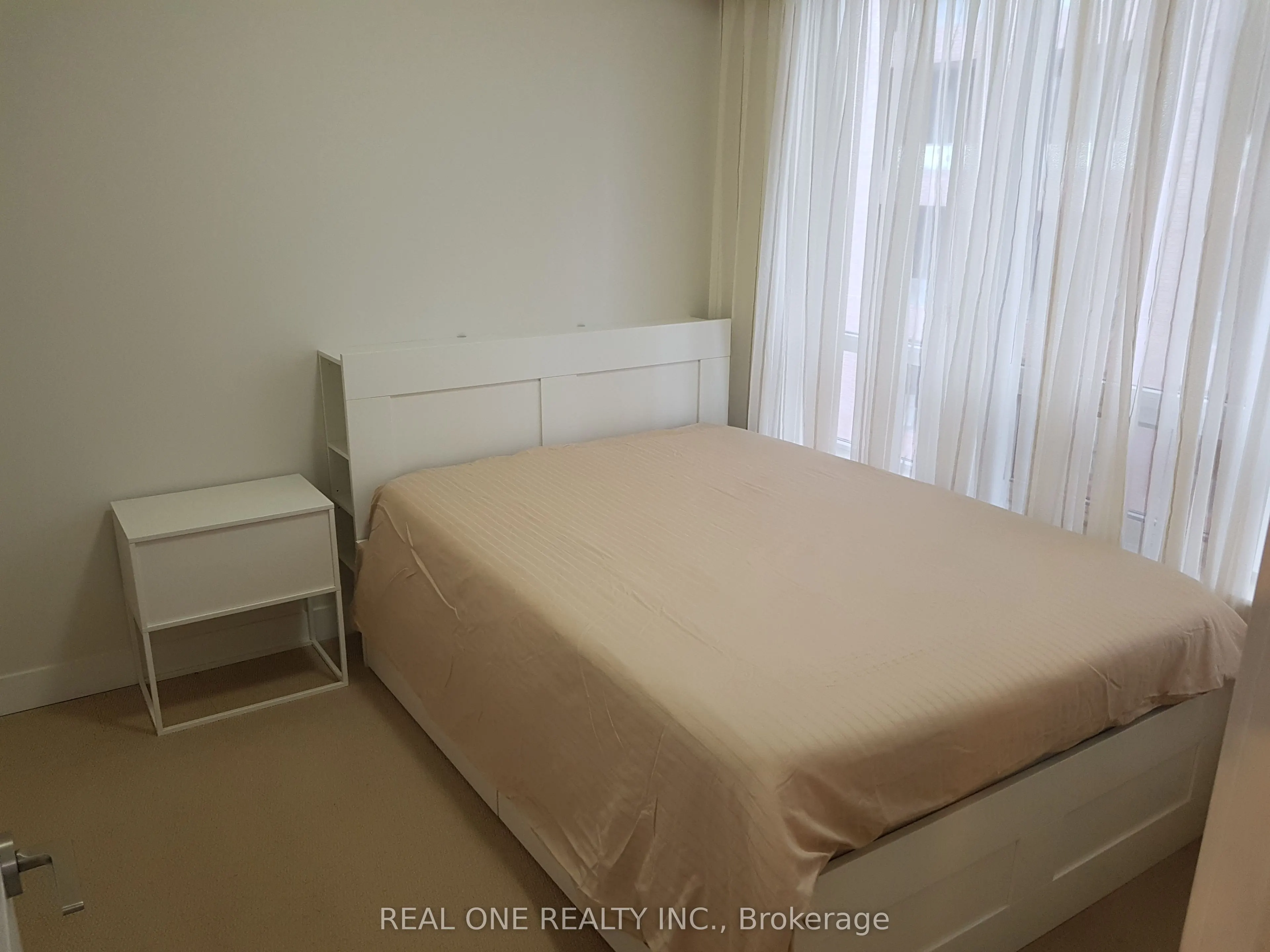 28 Linden Street, #3009