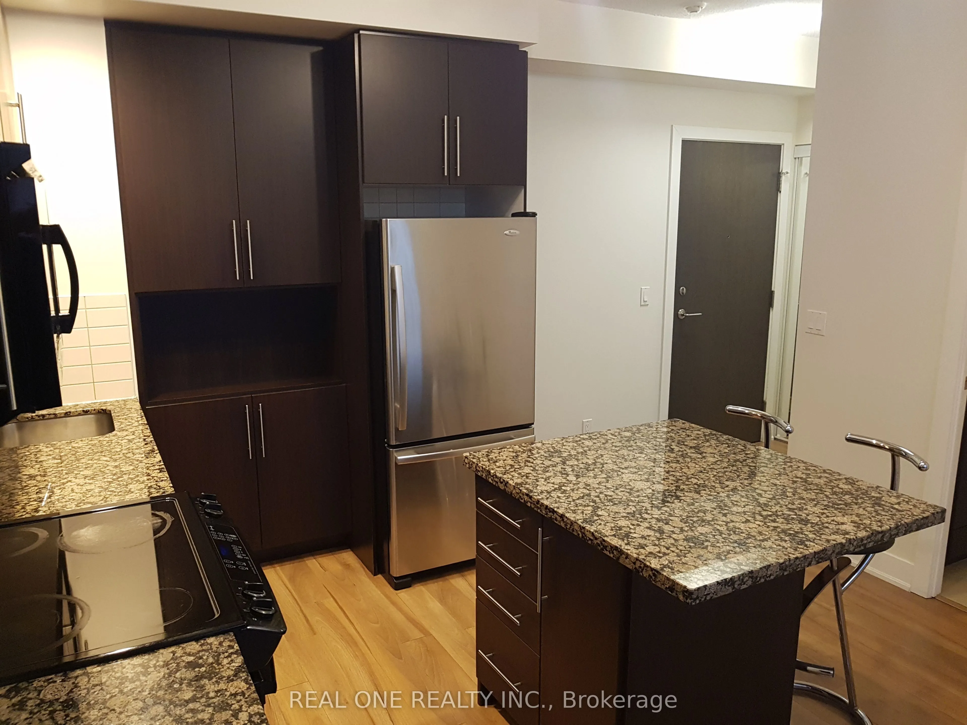 28 Linden Street, #3009