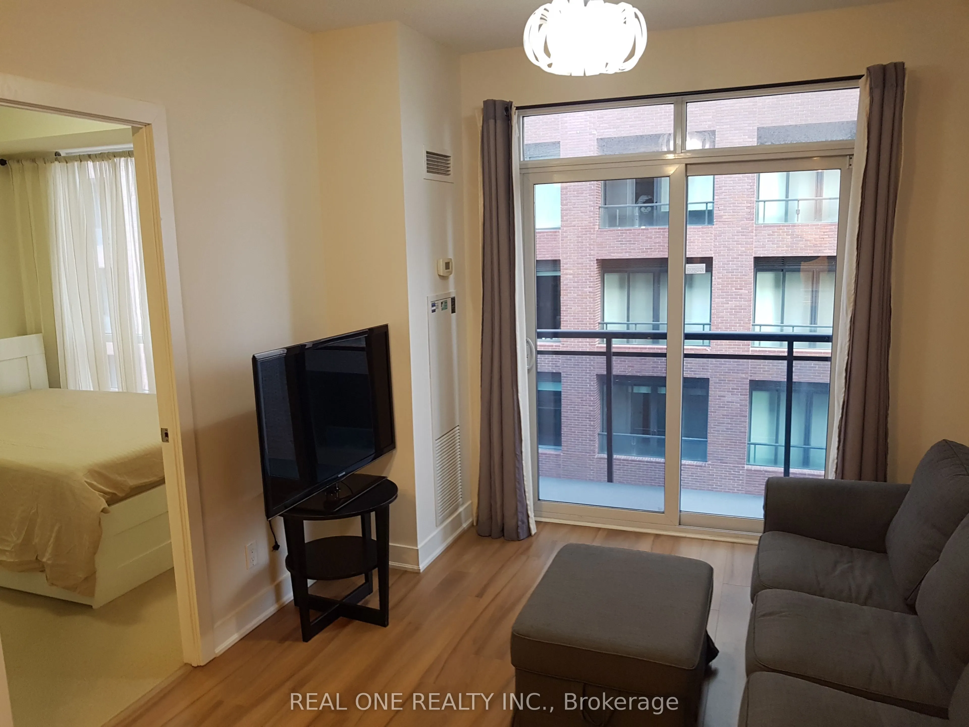 28 Linden Street, #3009