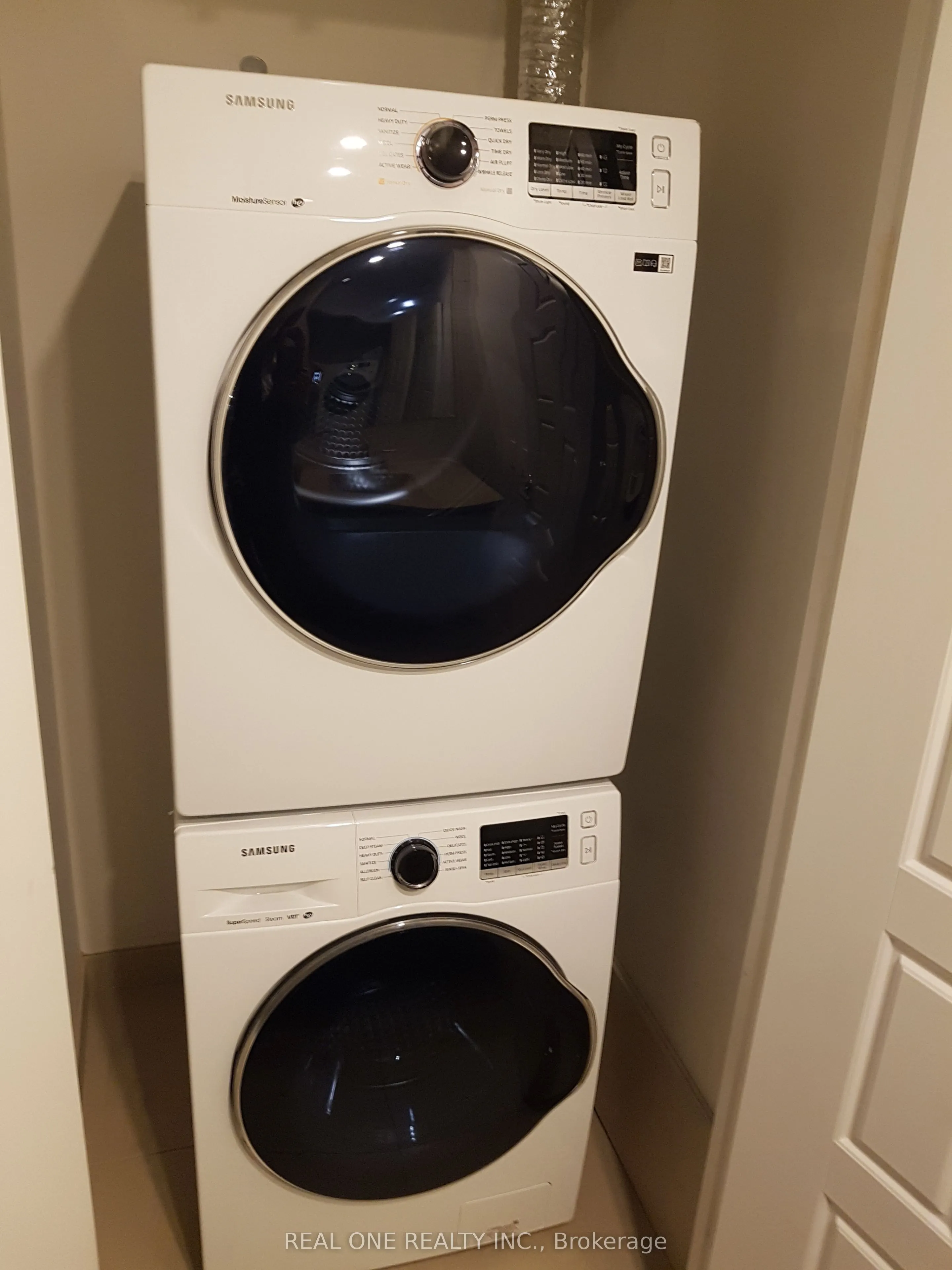 28 Linden Street, #3009