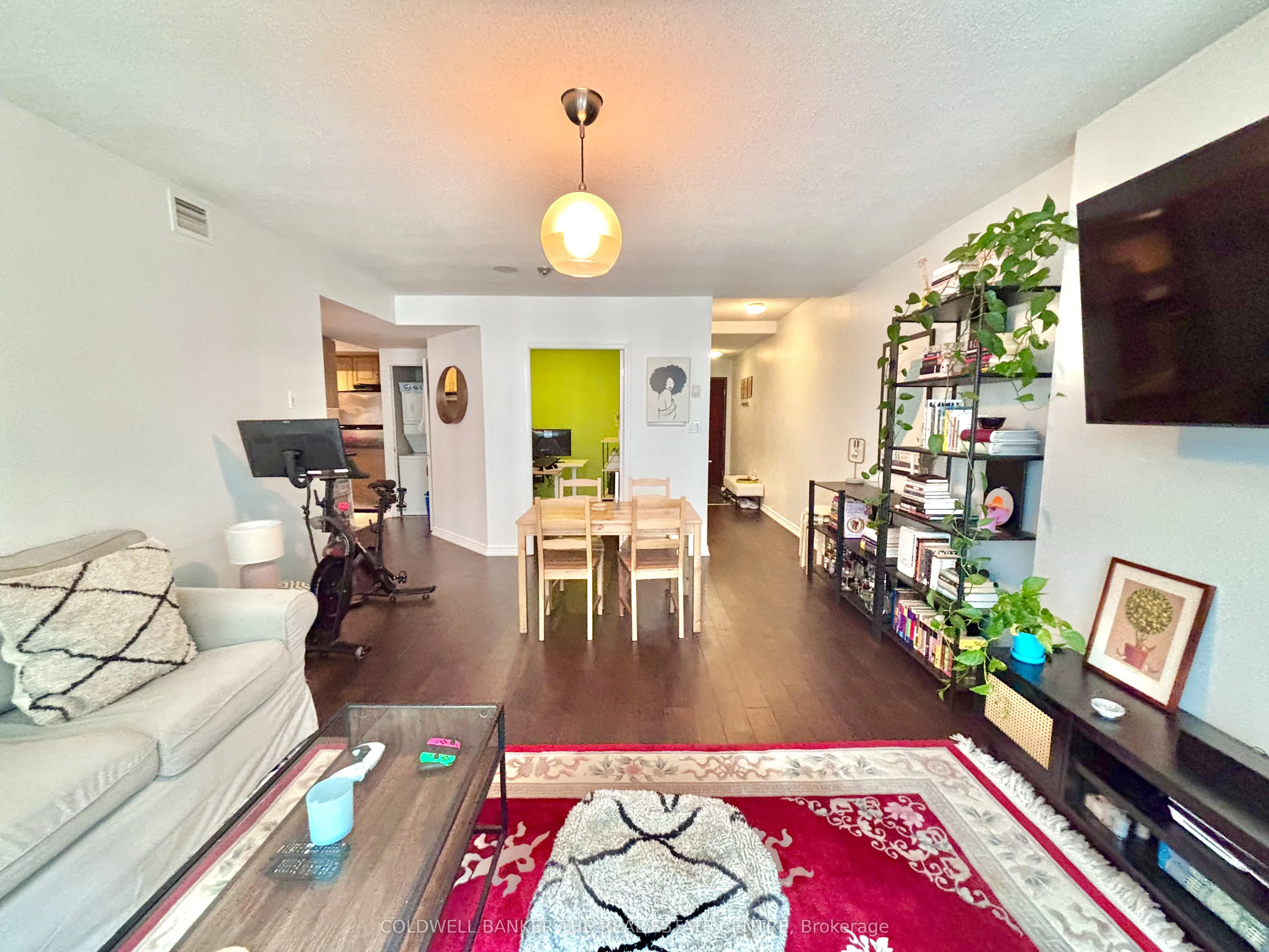 263 Wellington Street W, #1205