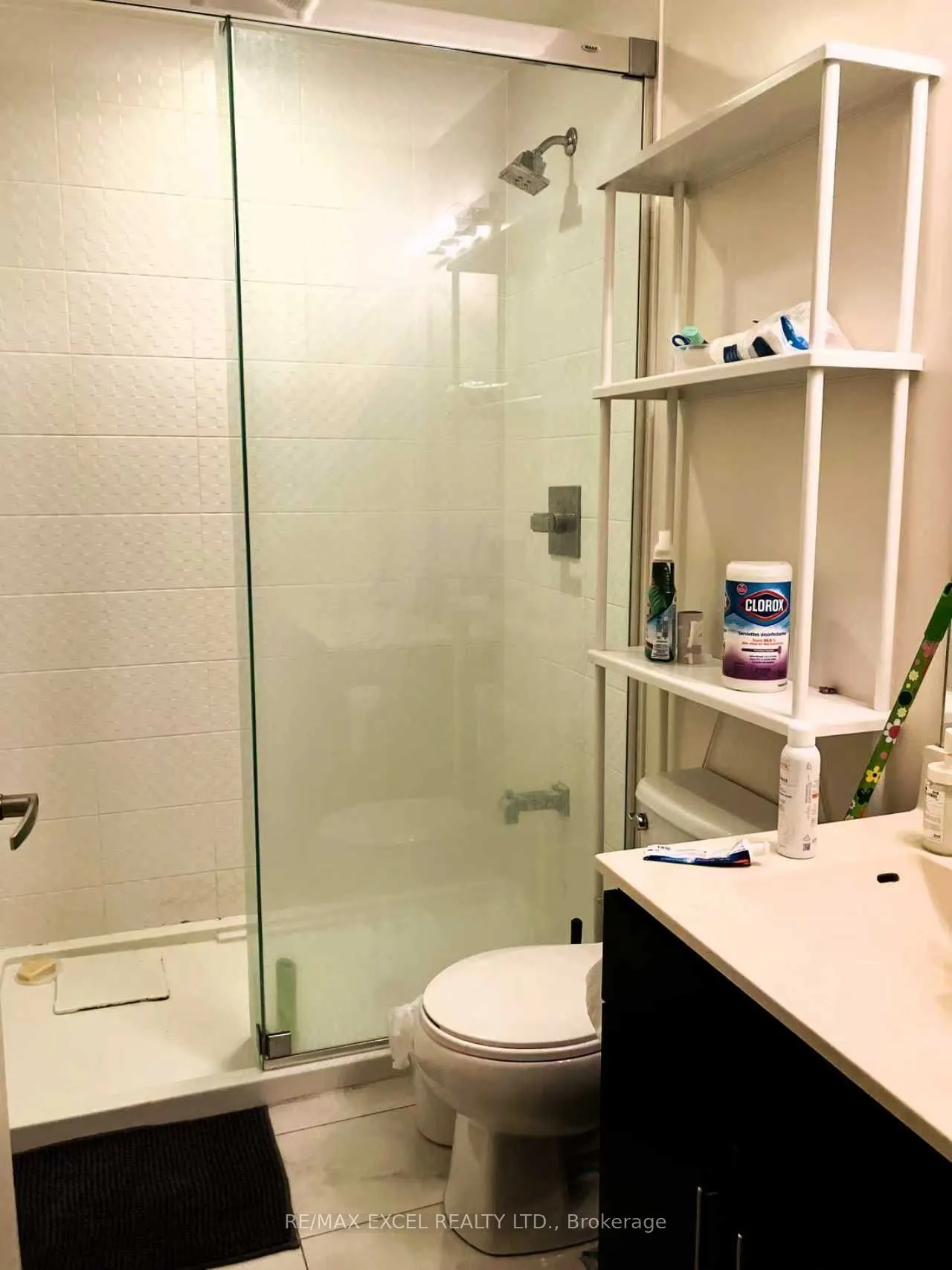 68 Canterbury Place, #1105