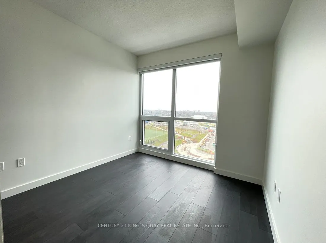 85 Mcmahon Drive, #1209