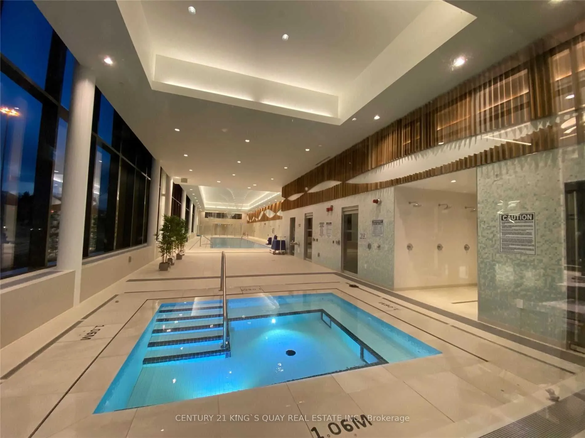 85 Mcmahon Drive, #1209