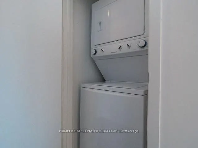 98 Lillian Street, #2115