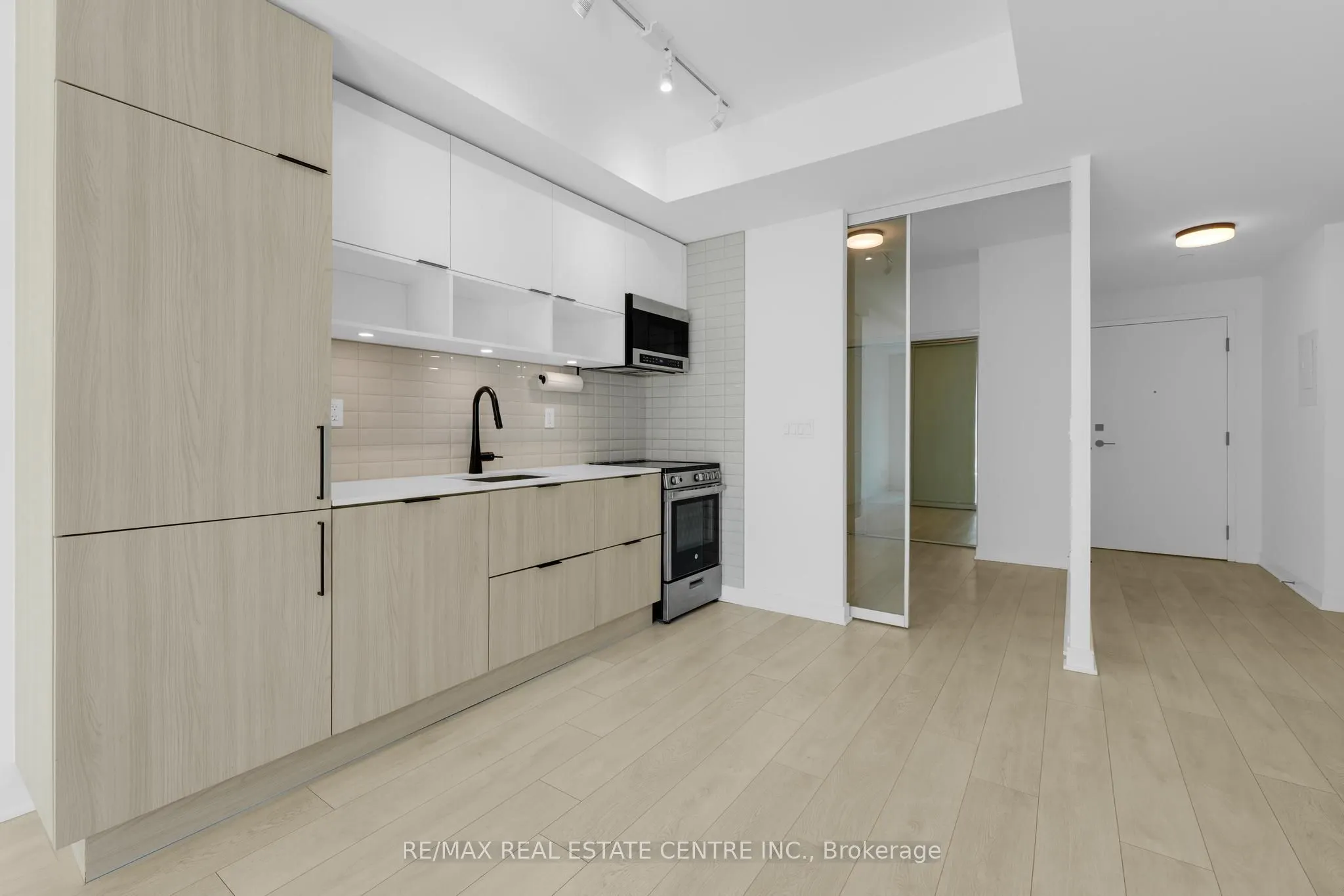 35 ROLLING  MILLS Road, #N365