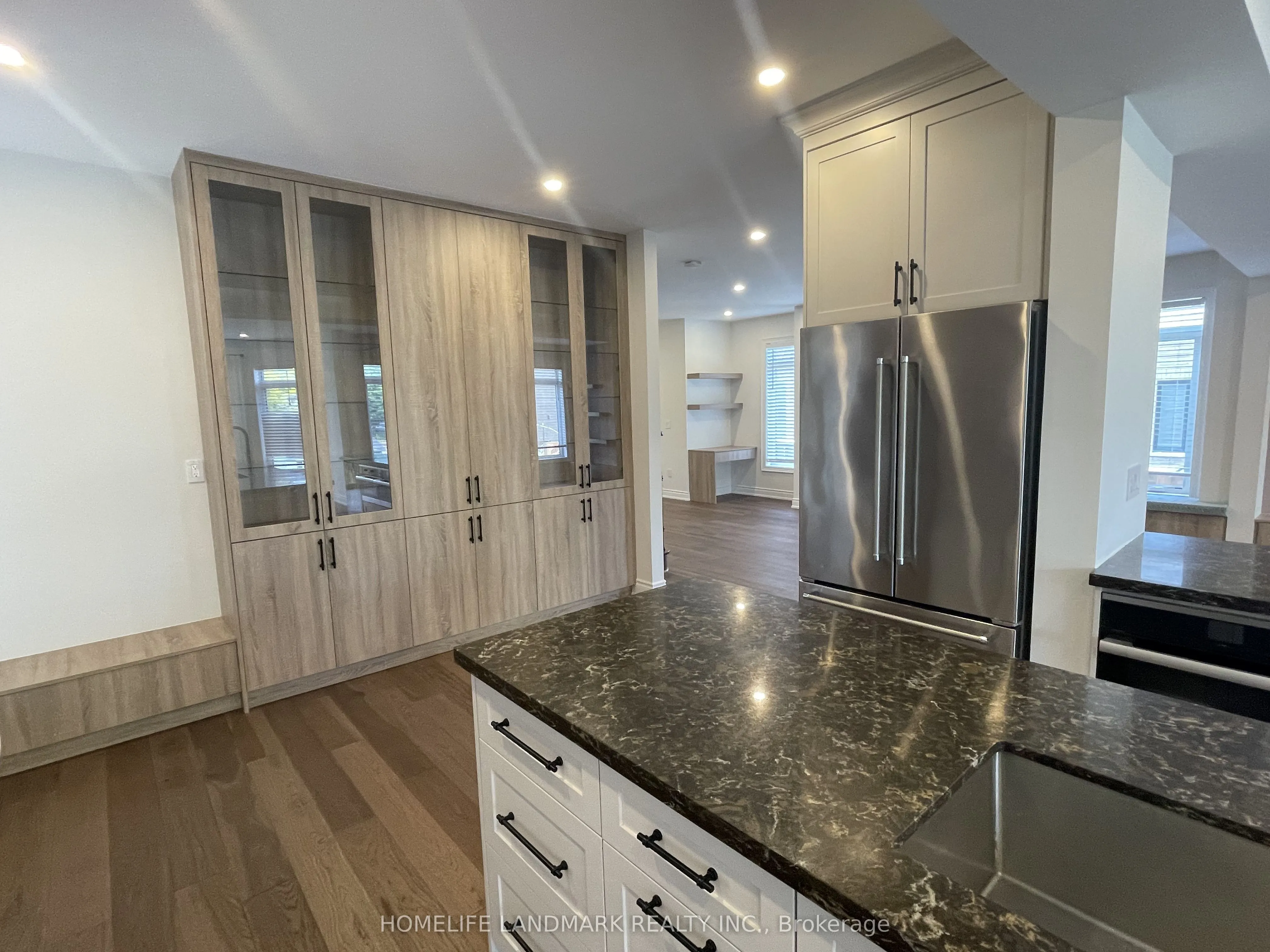 35 Queen Magdalene Place