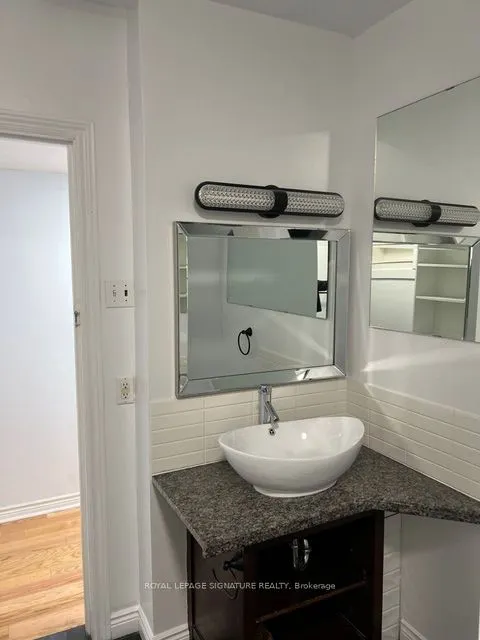 208 Carlton Street, #Main