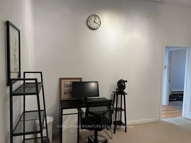 208 Carlton Street, #Main