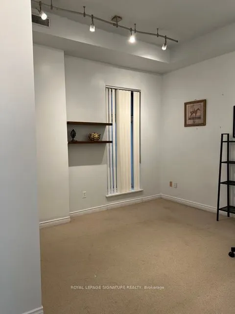 208 Carlton Street, #Main