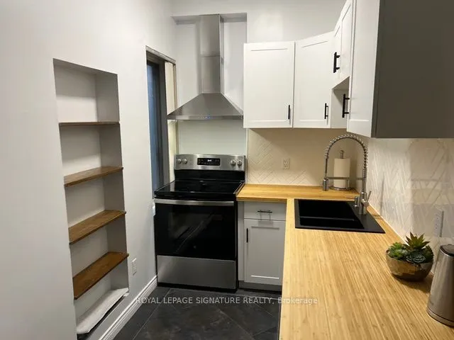 208 Carlton Street, #Main