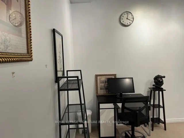 208 Carlton Street, #Main