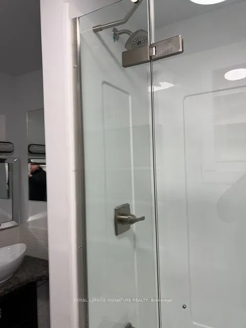 208 Carlton Street, #Main