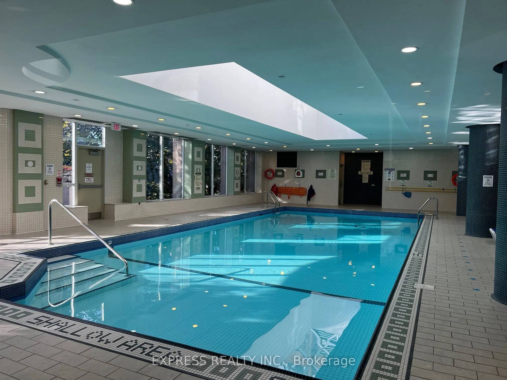 15 NorthTown Way, #1024