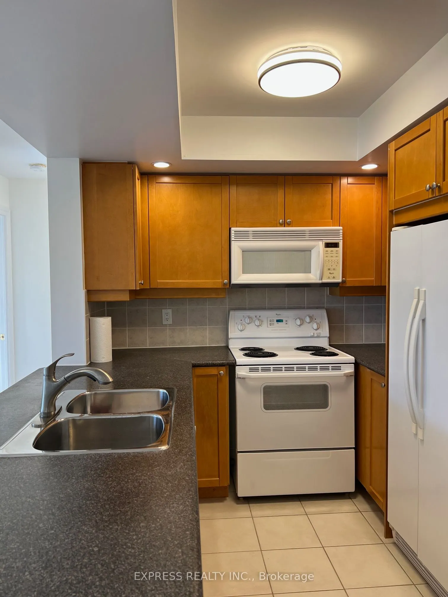 15 NorthTown Way, #1024