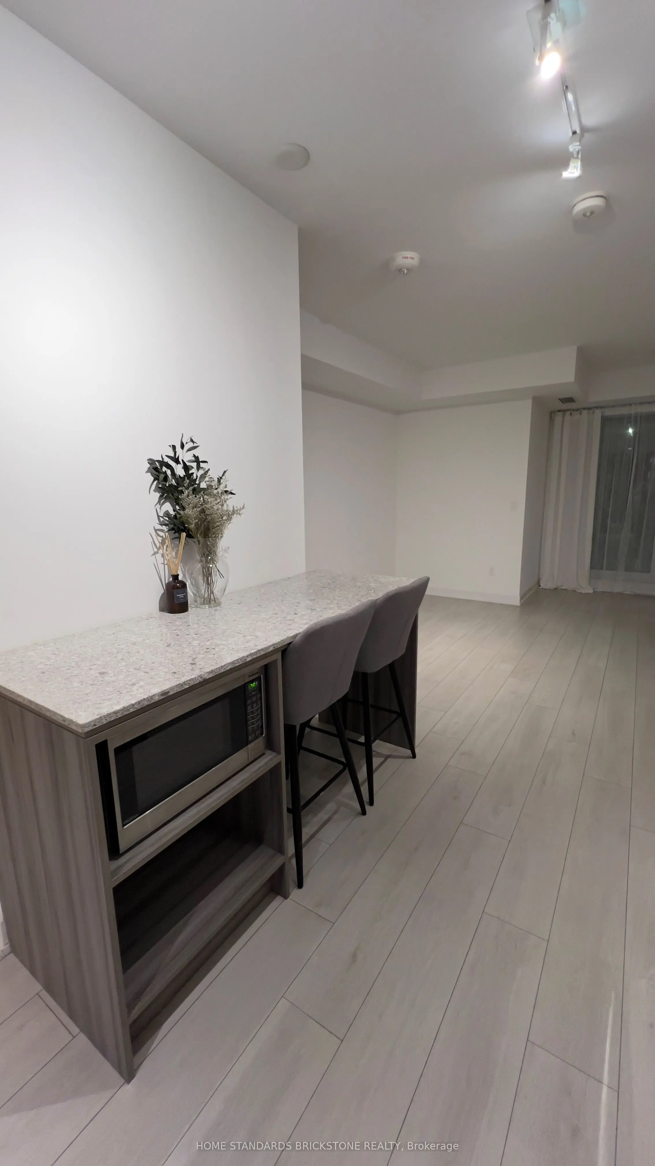 31 Tippett Road, #437