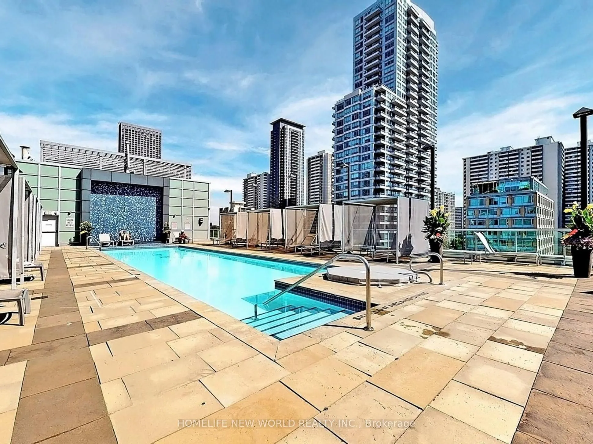 120 Homewood Avenue, #621