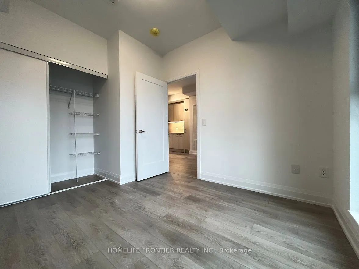 20 Soudan Avenue, #1205