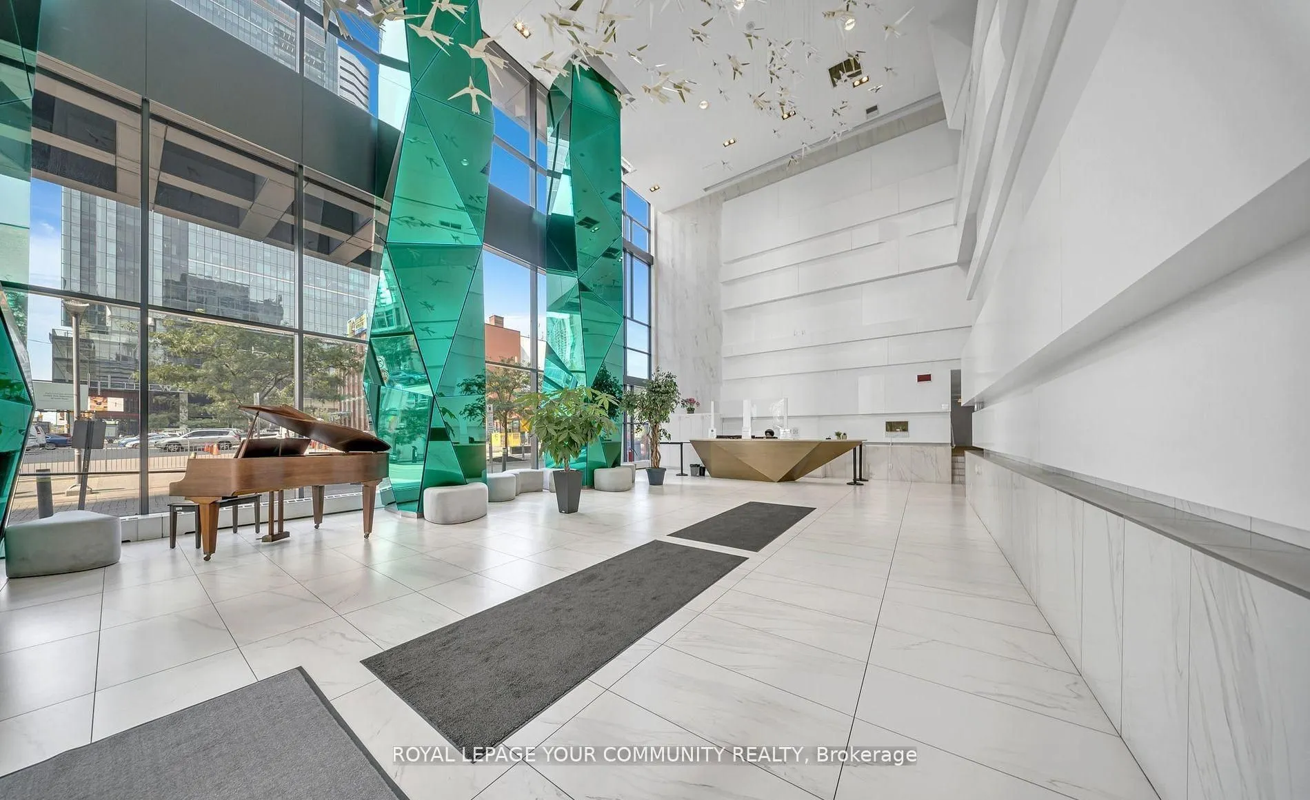 352 Front Street W, #421