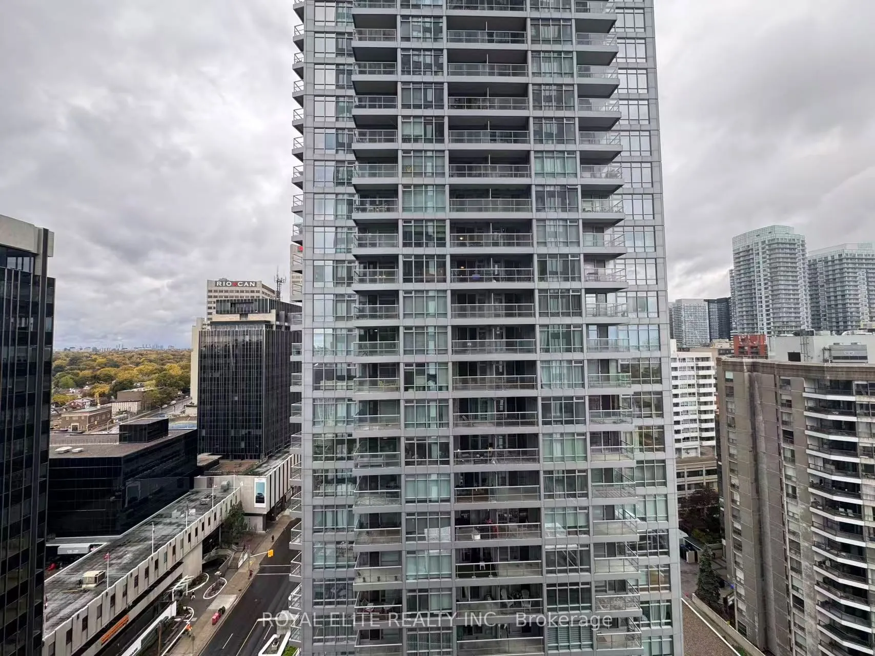 20 Soudan Avenue, #1609