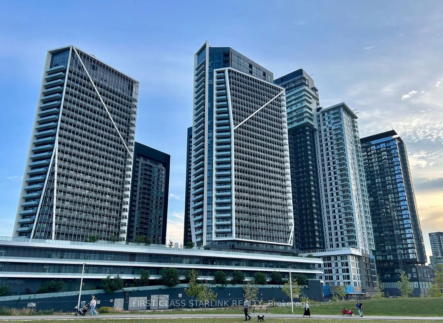 30 Ordnance Street, #1104