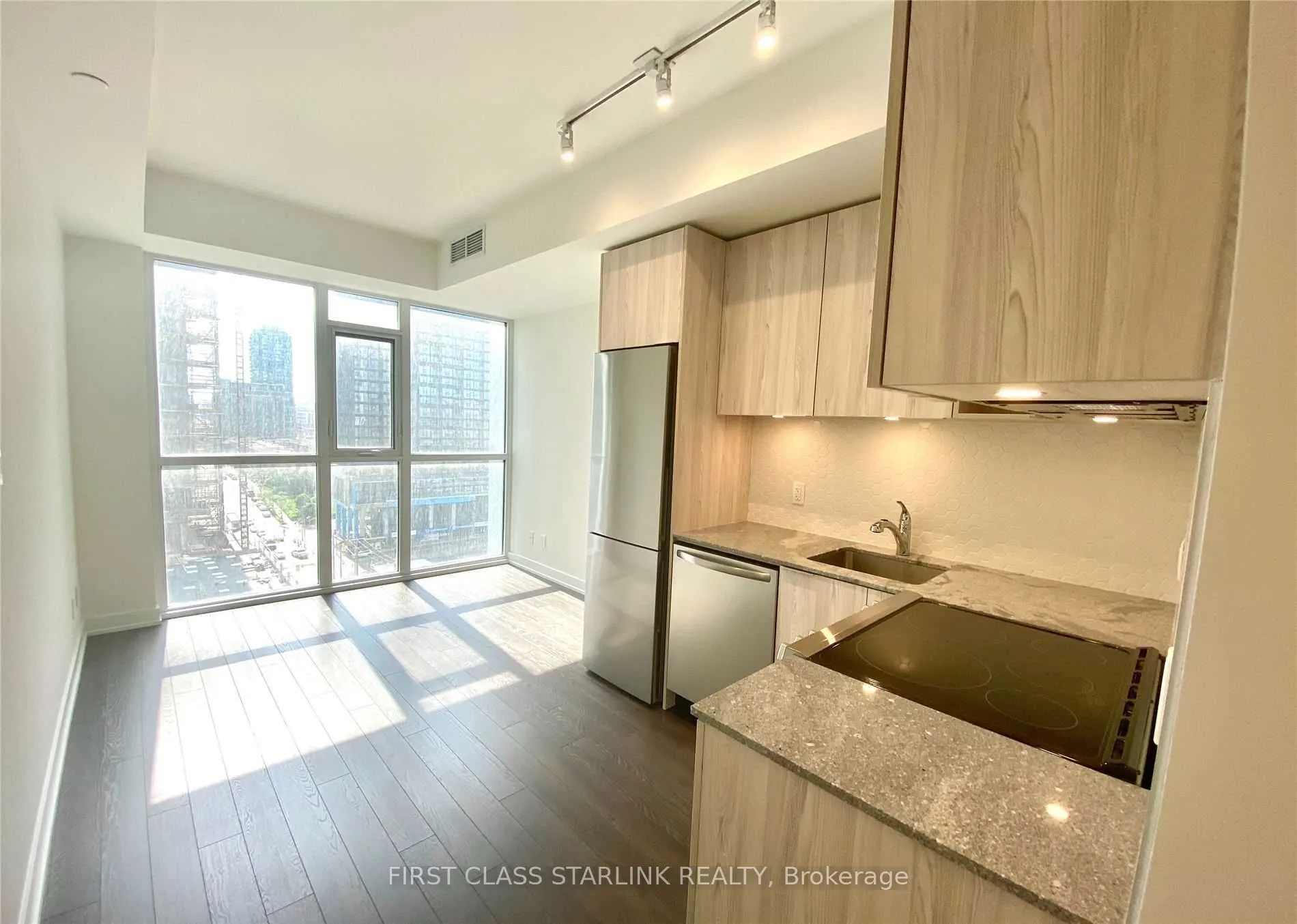 30 Ordnance Street, #1104