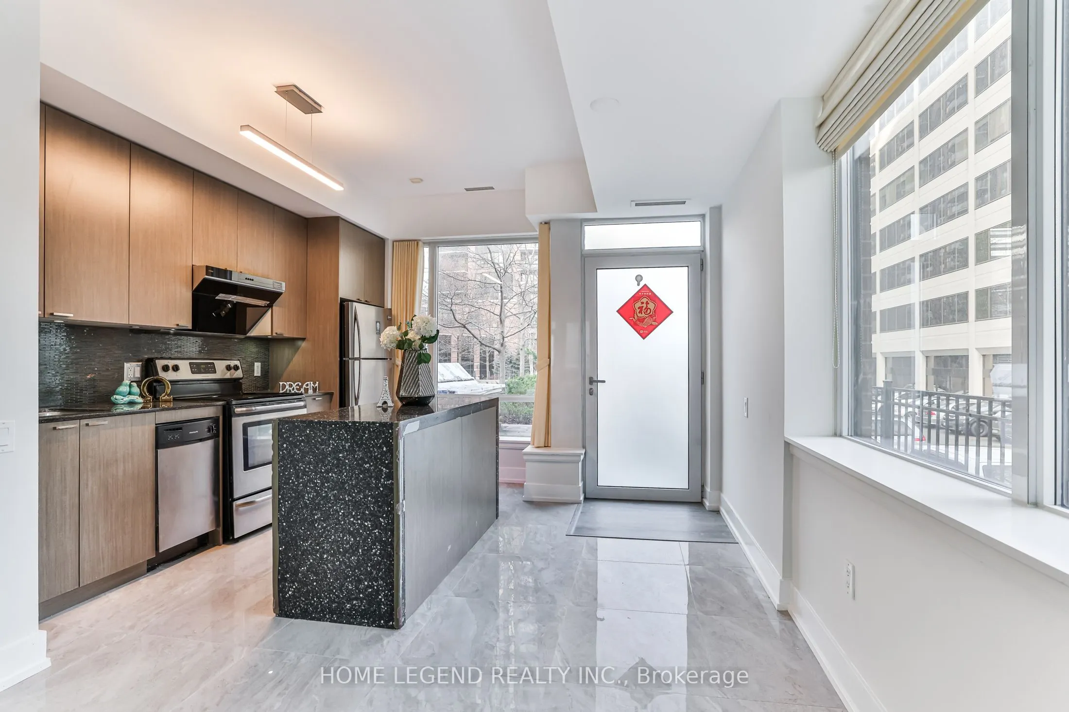 23 Sheppard Avenue E, #Th17