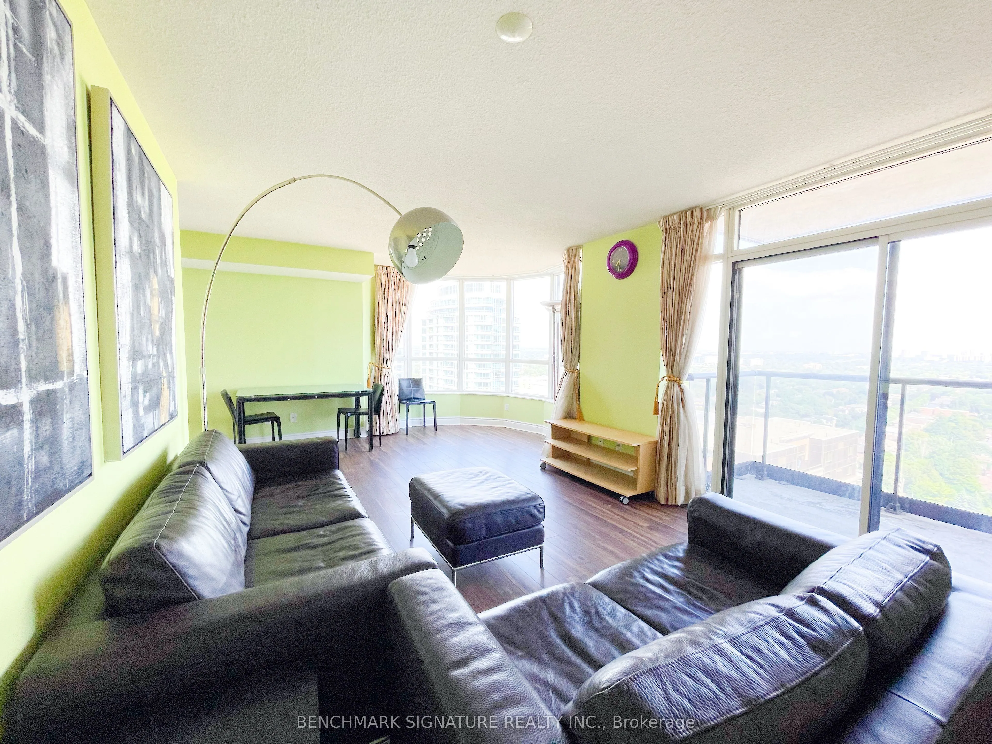 10 Northtown Way, #2612