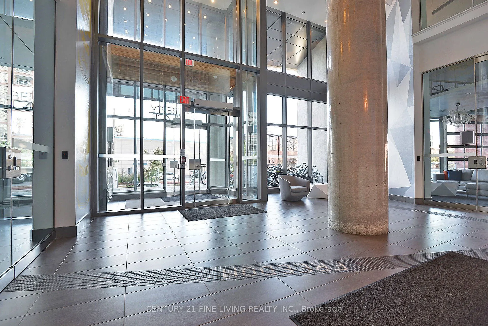 150 East Liberty Street, #2211