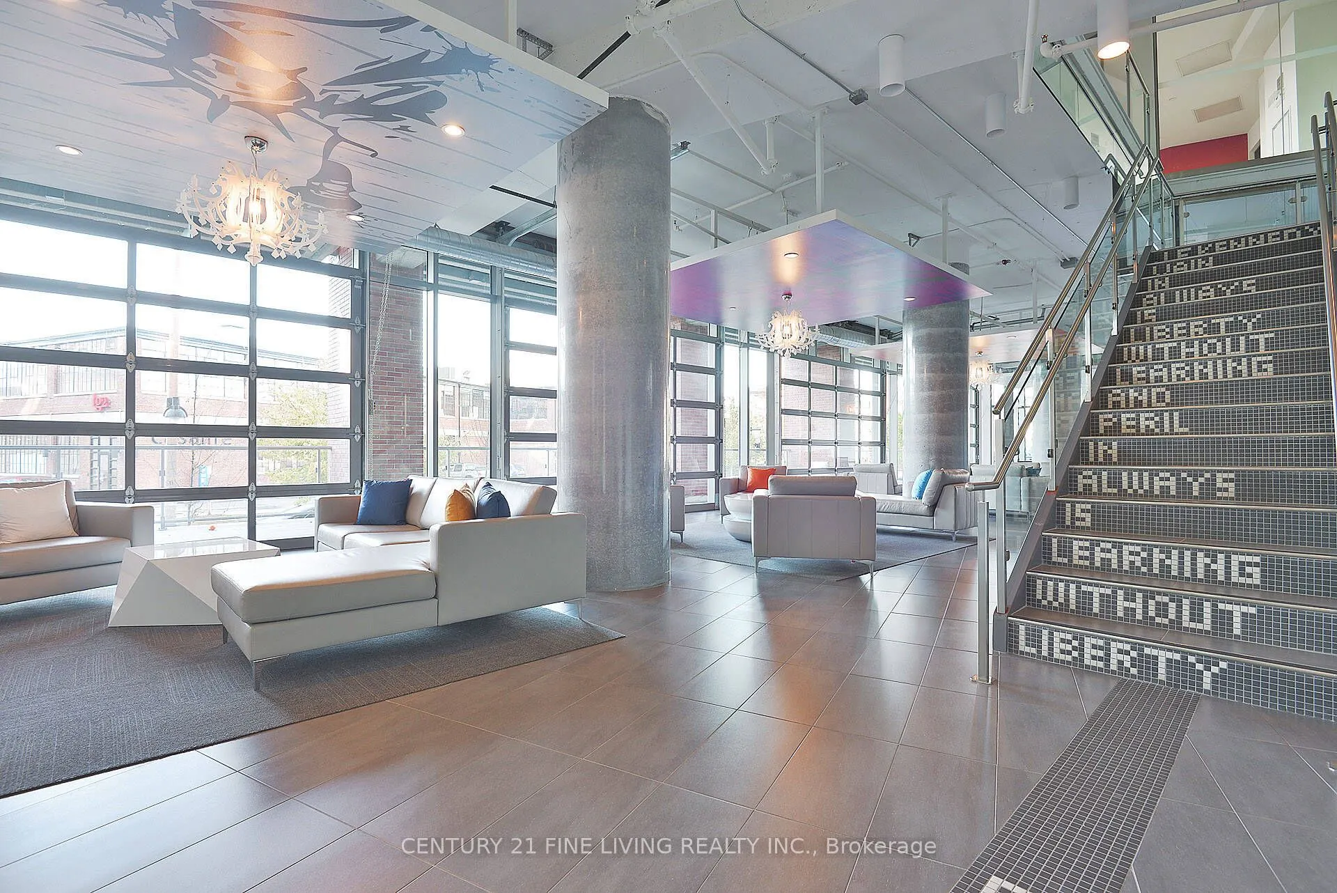 150 East Liberty Street, #2211