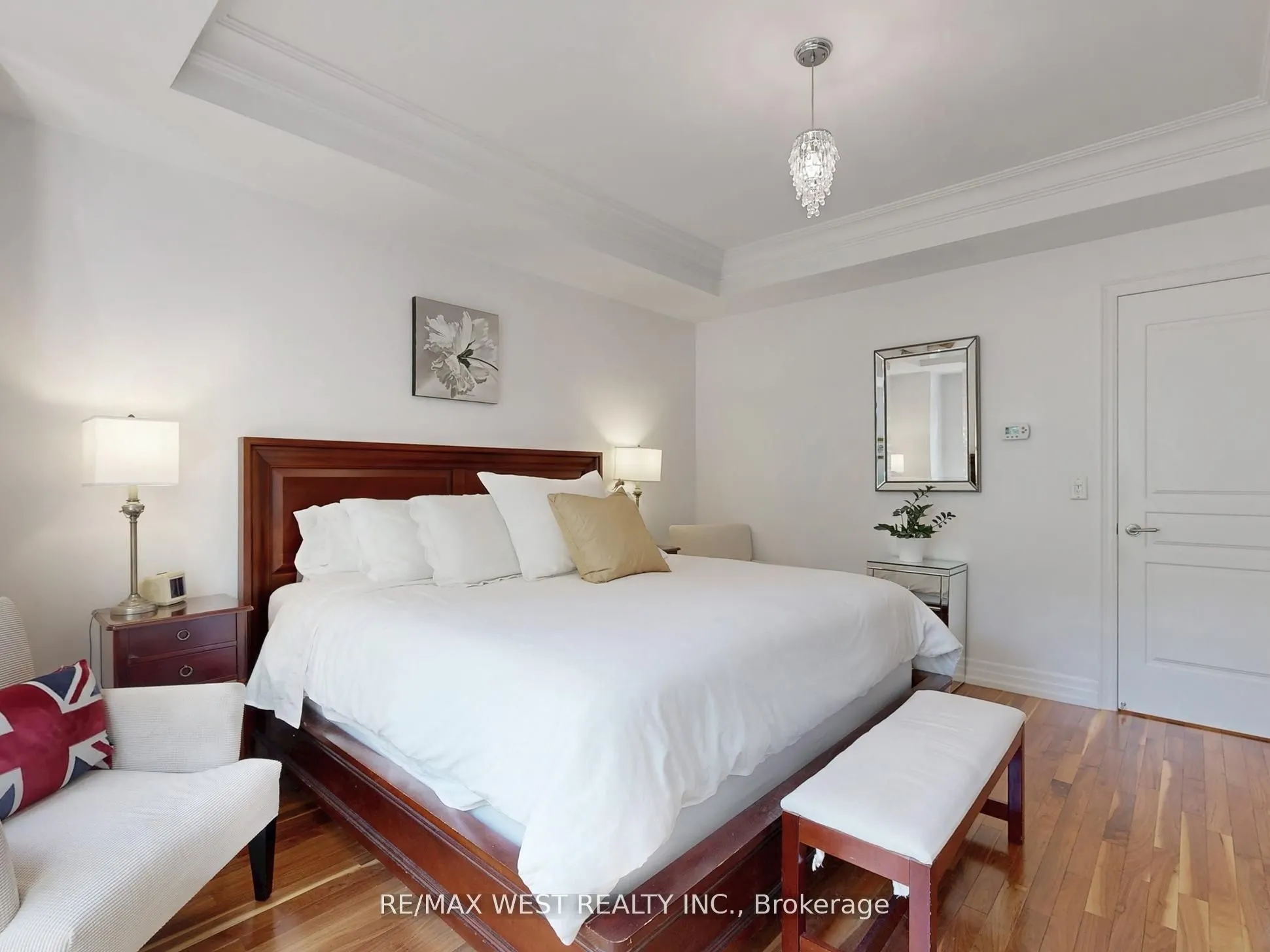 20 Burkebrook Place, #Th 14