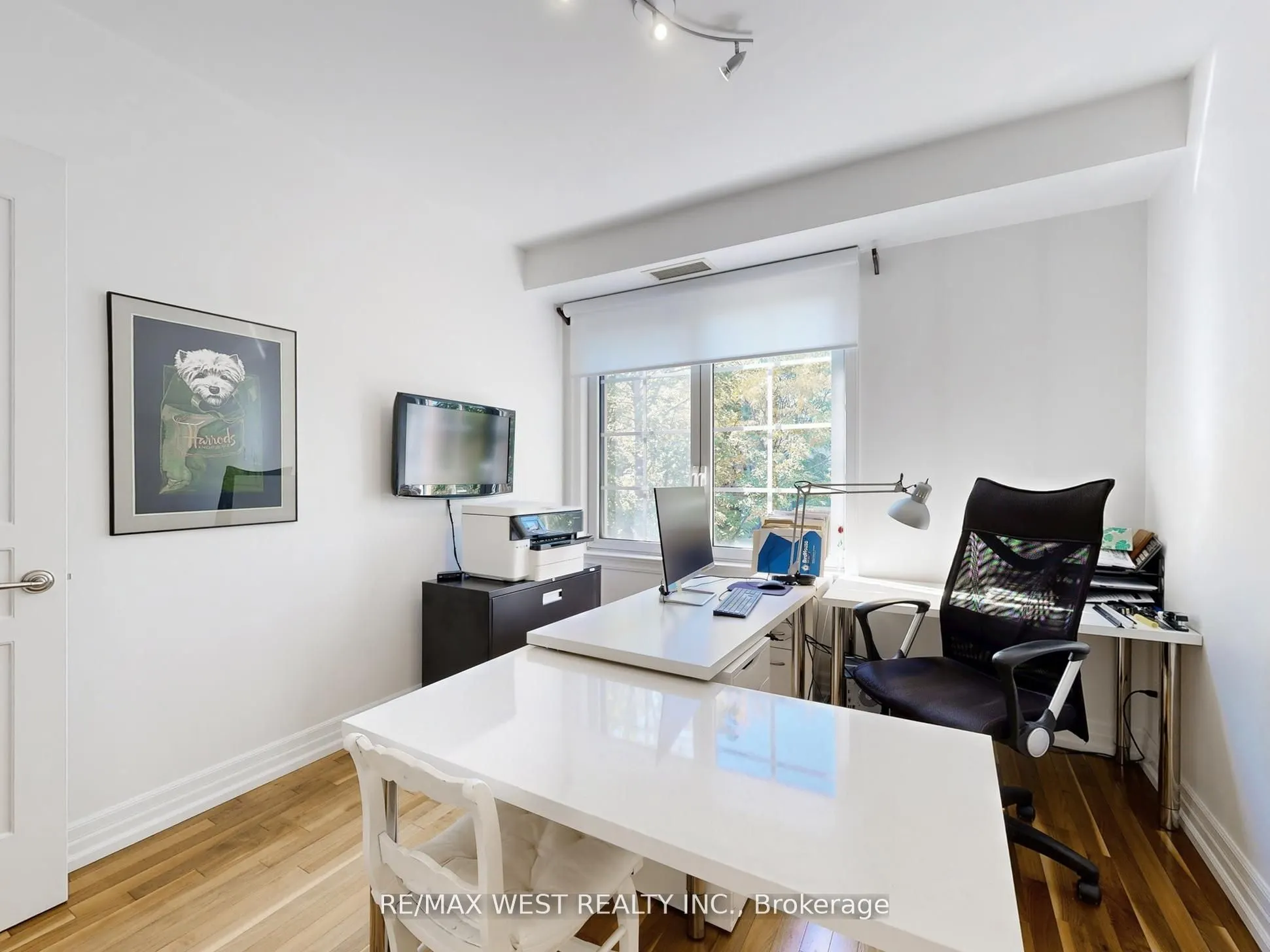 20 Burkebrook Place, #Th 14