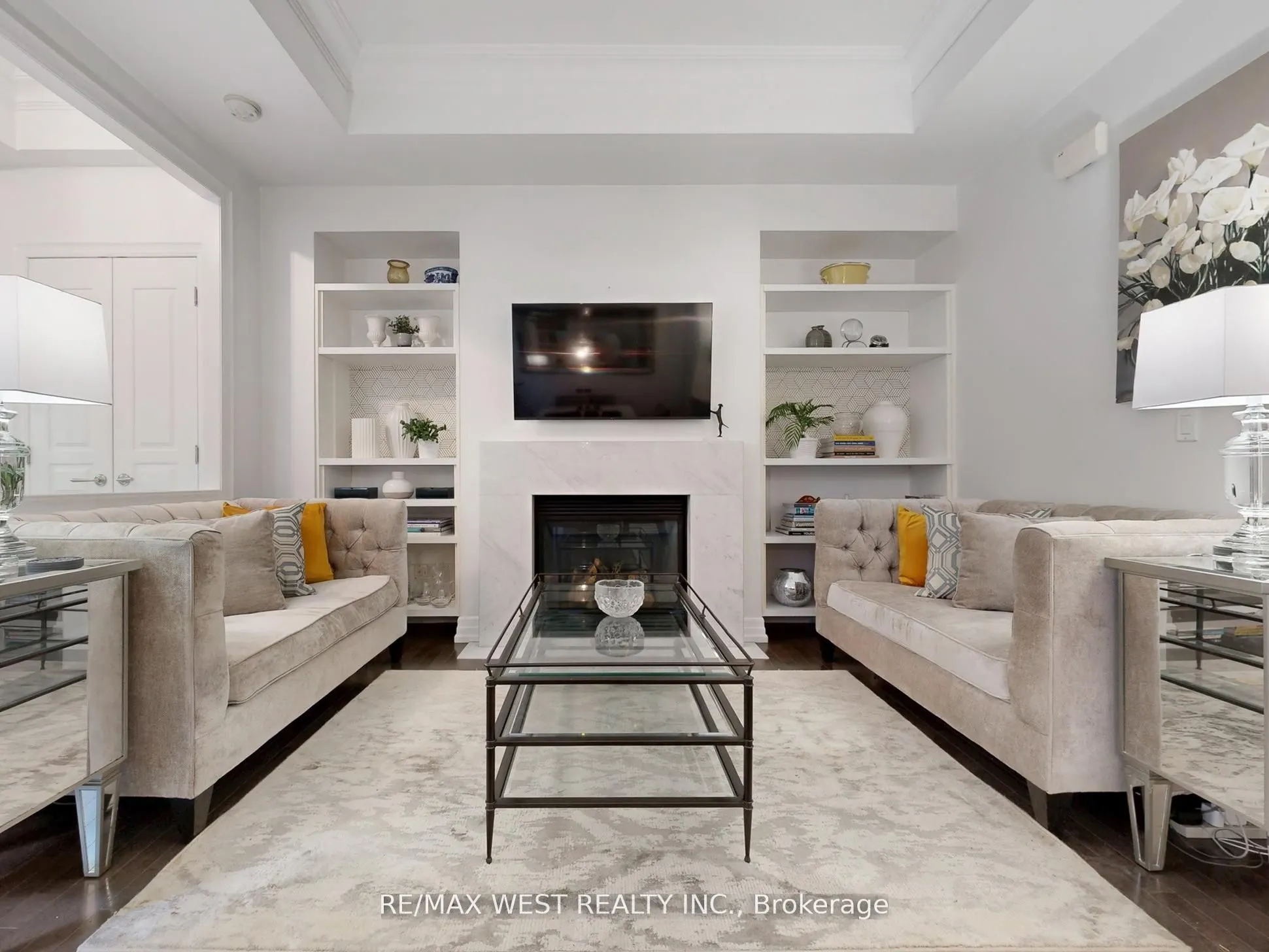 20 Burkebrook Place, #Th 14