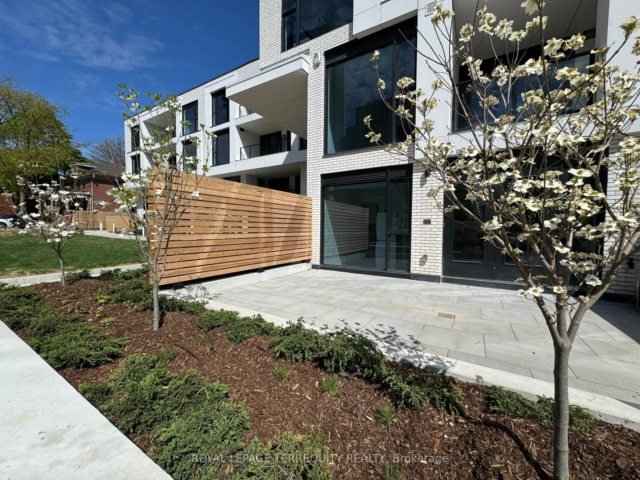 200 Keewatin Avenue, #103