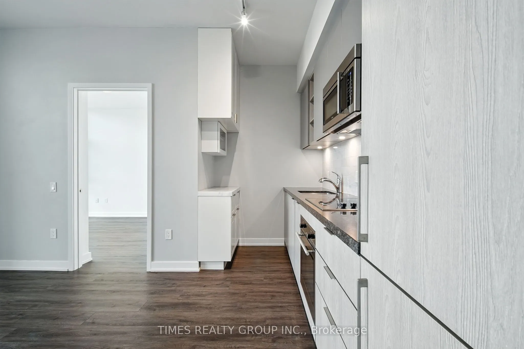 50 Ordnance Street, #413