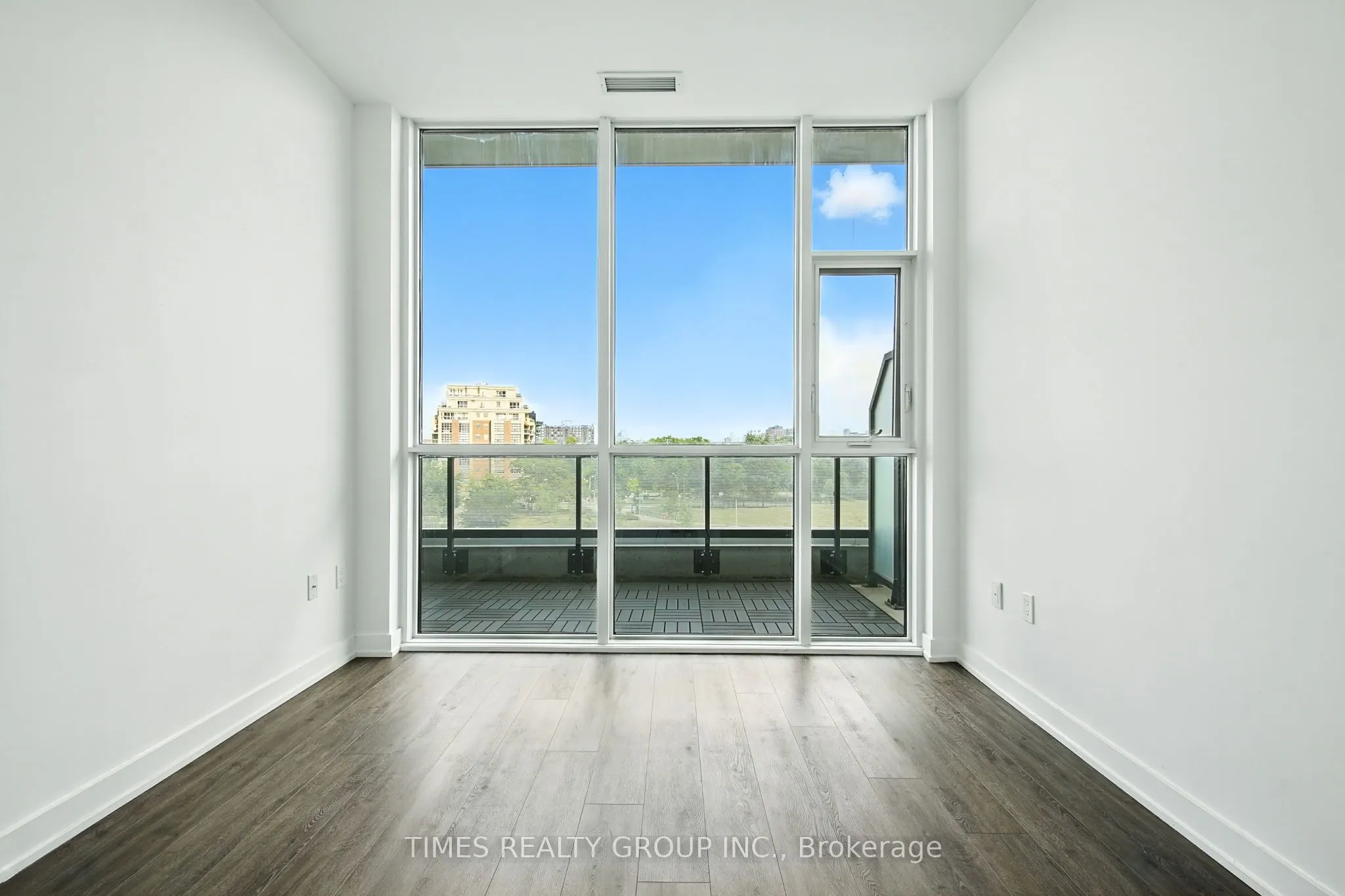 50 Ordnance Street, #413