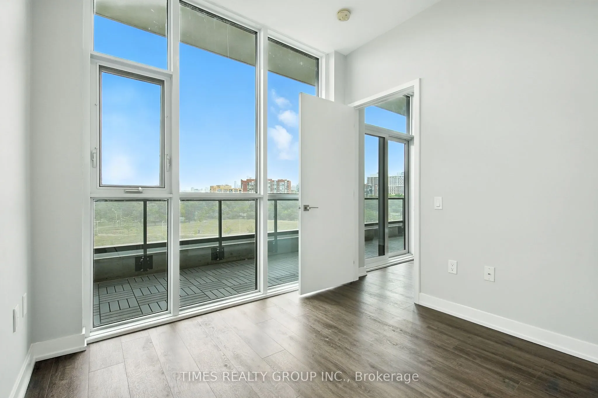 50 Ordnance Street, #413