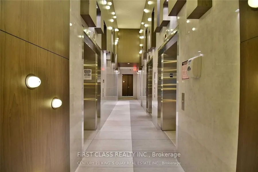 68 Canterbury Place, #1612