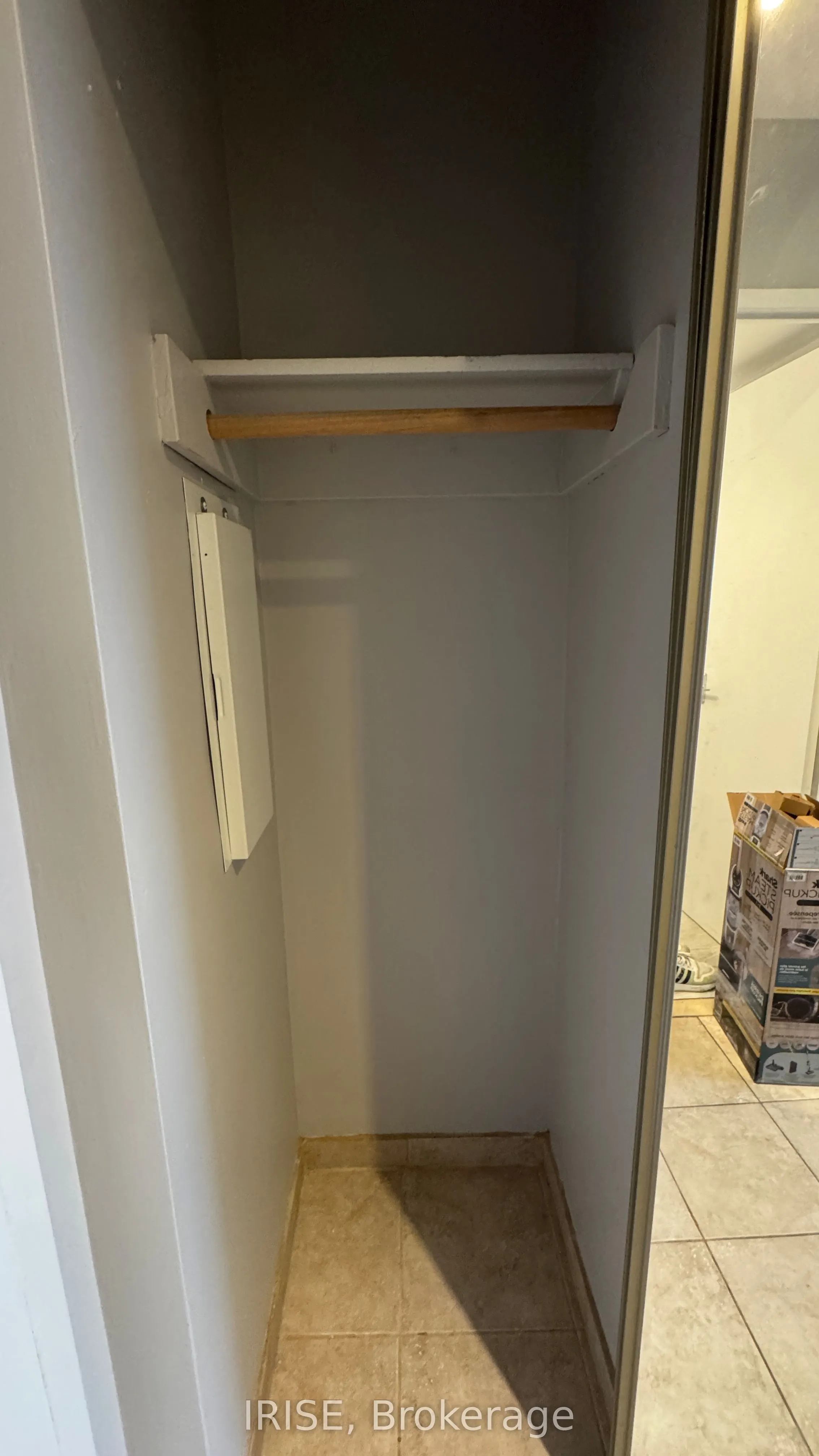 40 Homewood Avenue, #2008