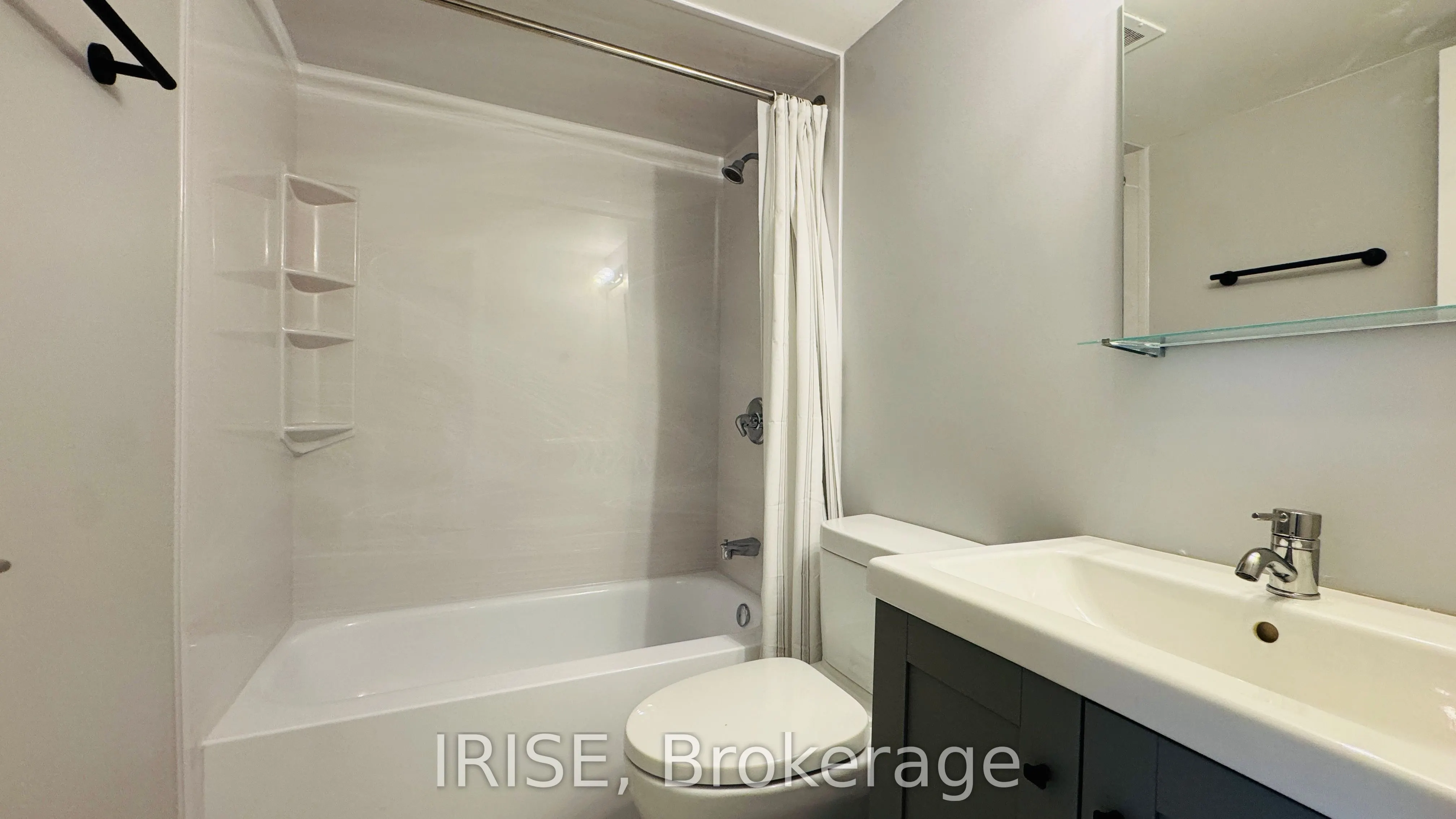 40 Homewood Avenue, #2008