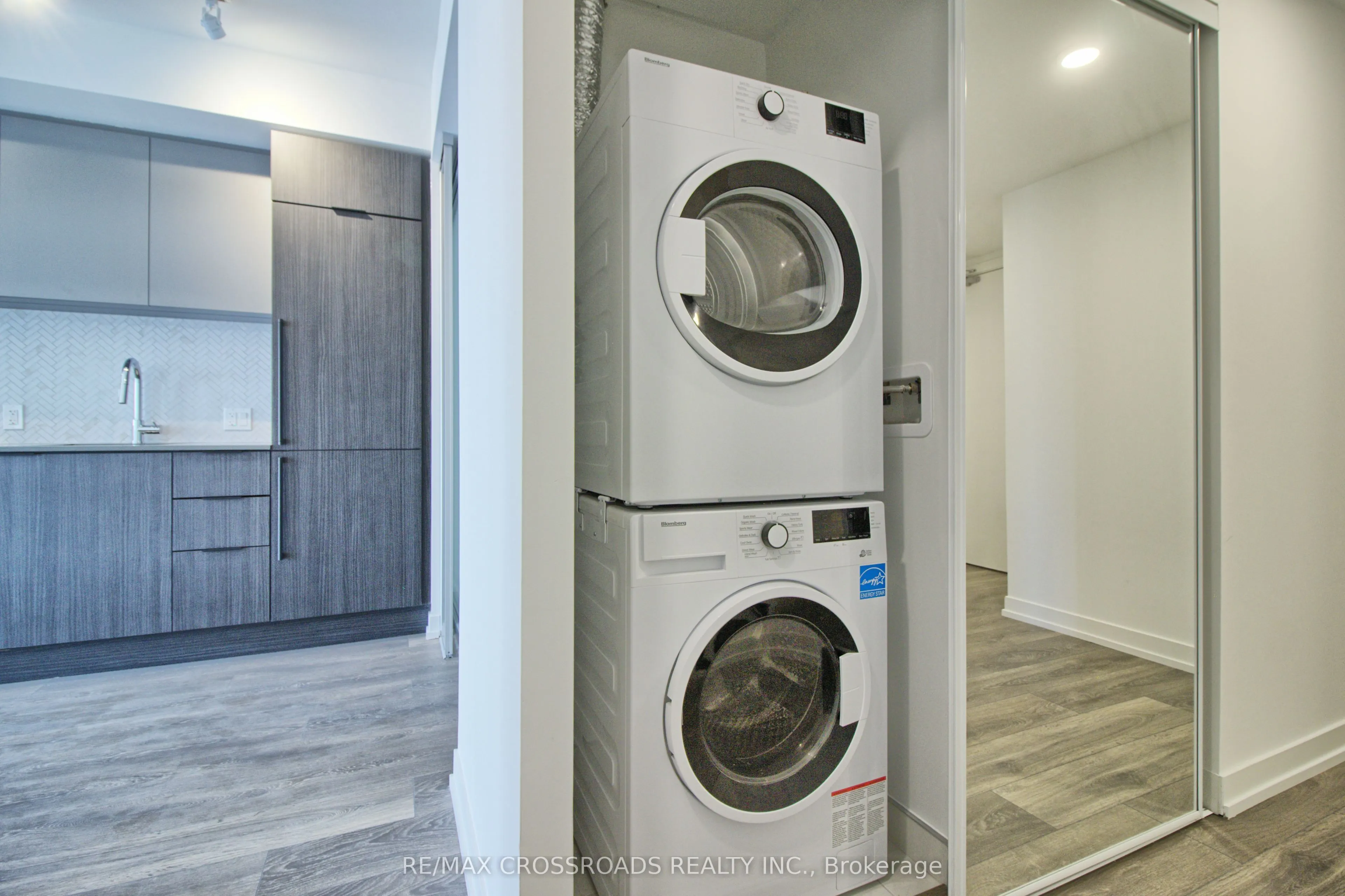 82 Dalhousie Street, #2302