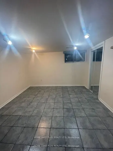 122 Goulding Avenue, #Bsmt